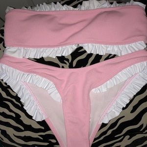 Ruffle hem bandeau bikini set